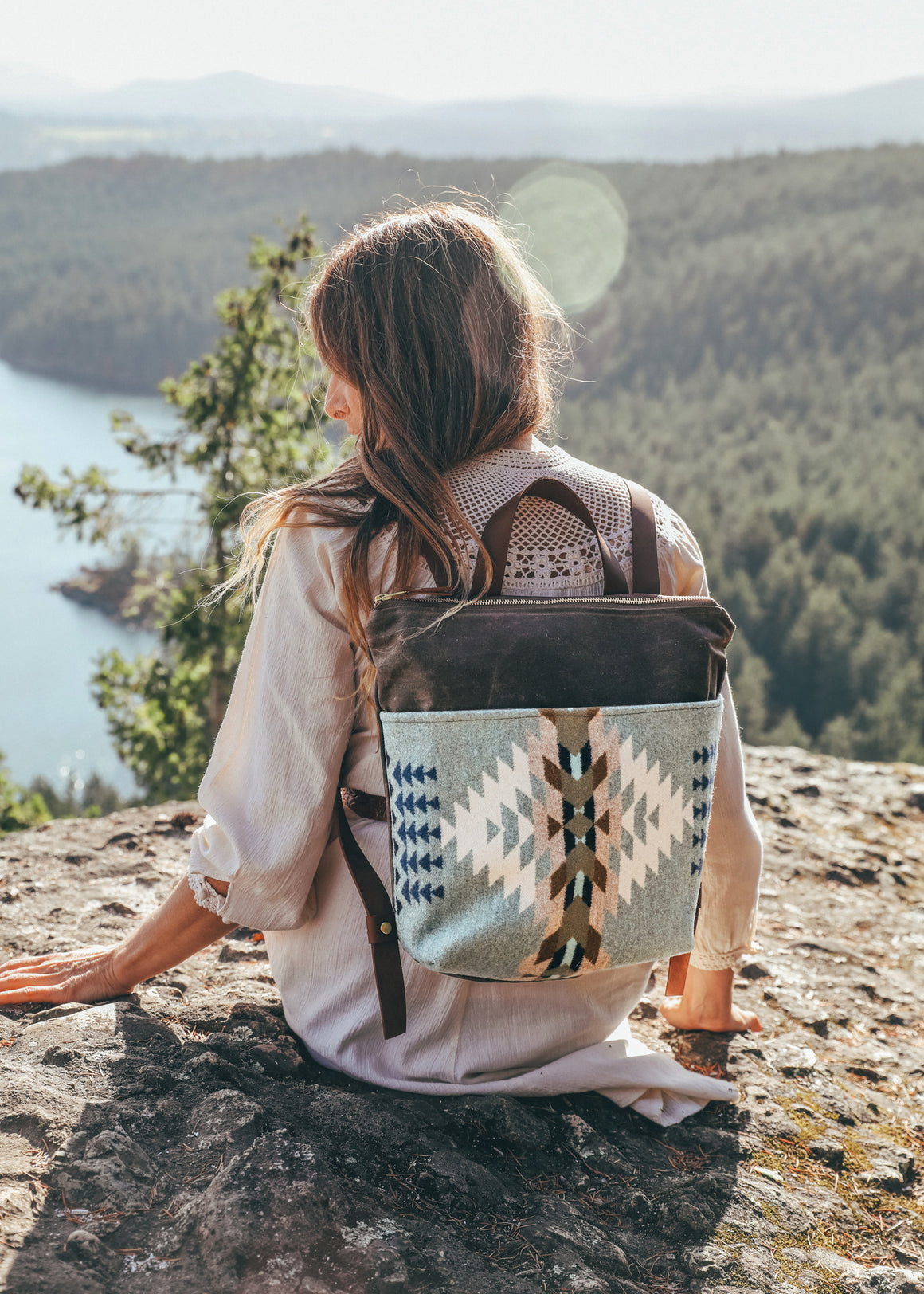 Tofino Backpack | Aquarius Brown