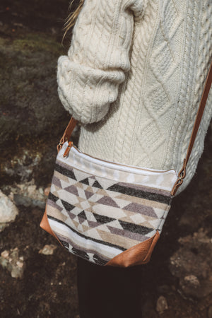 Willow Crossbody - Claystone
