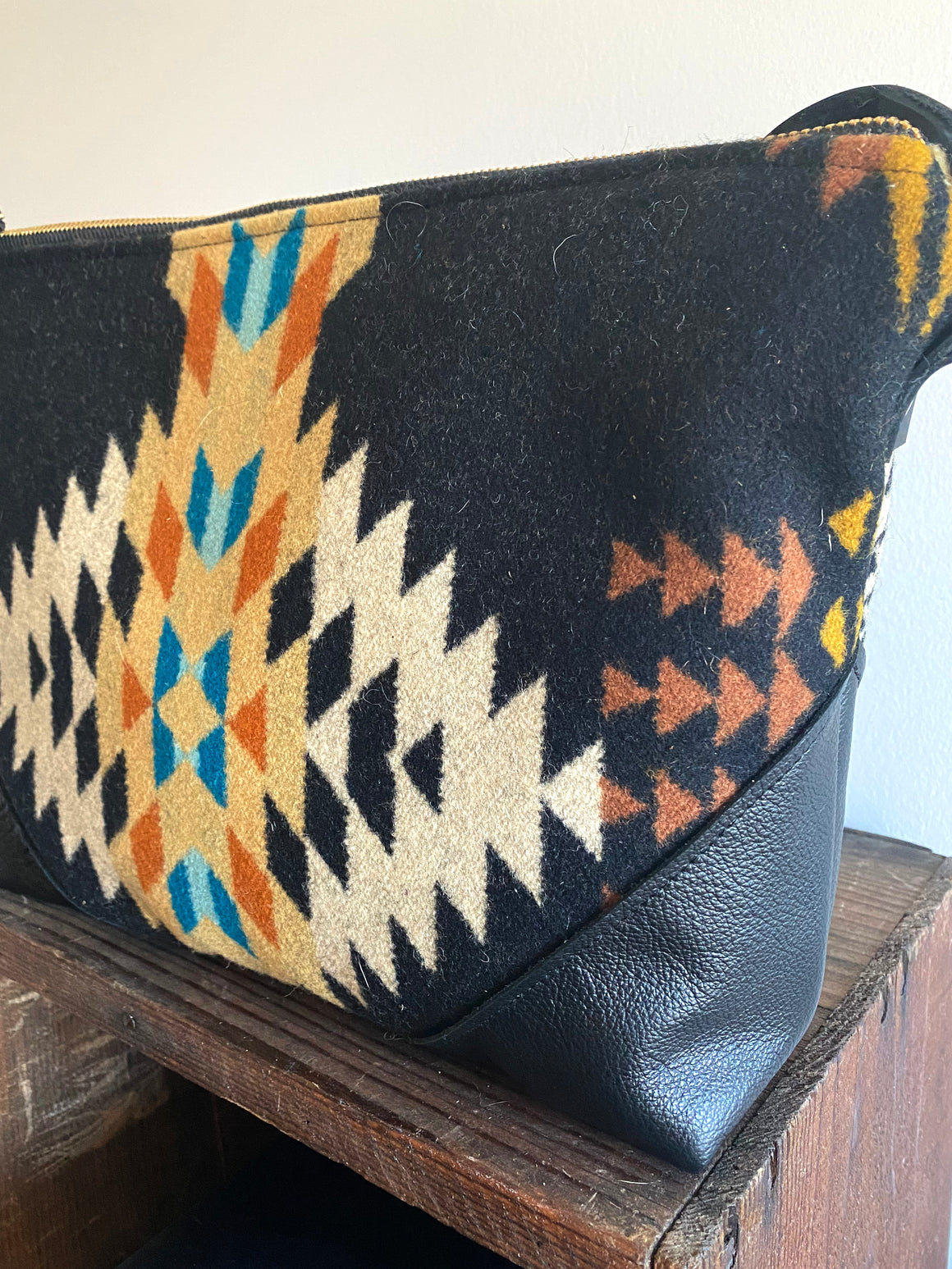 Willow Crossbody - Helios